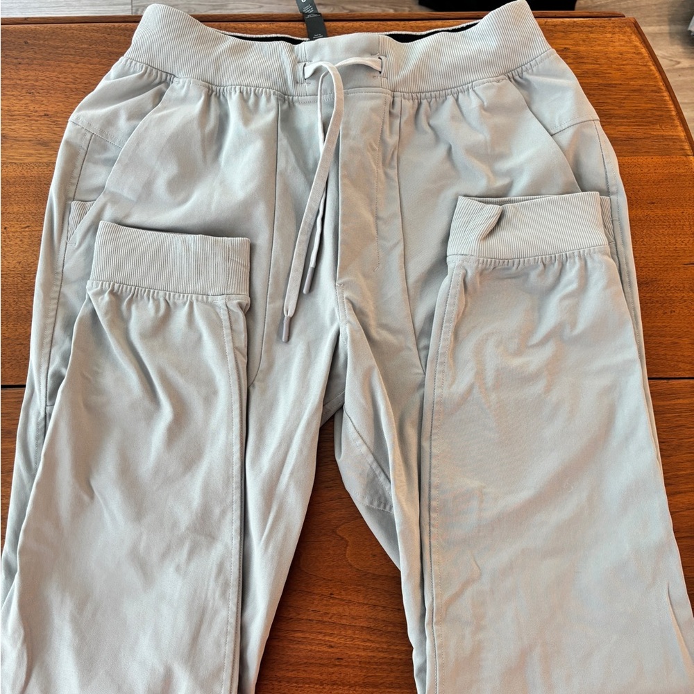 lululemon athletica Men's Gray Joggers
